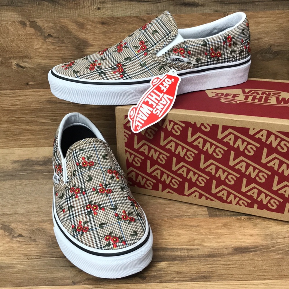 VANS CLASSIC SLIP ON BRAND NEW - Picture 16 of 16